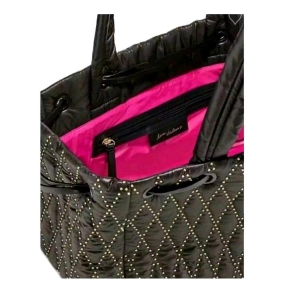 💕Victoria's Secret Large Black Fusia Glam Rock Quilted Tote Gold Studs NWT $78 - Picture 2 of 6